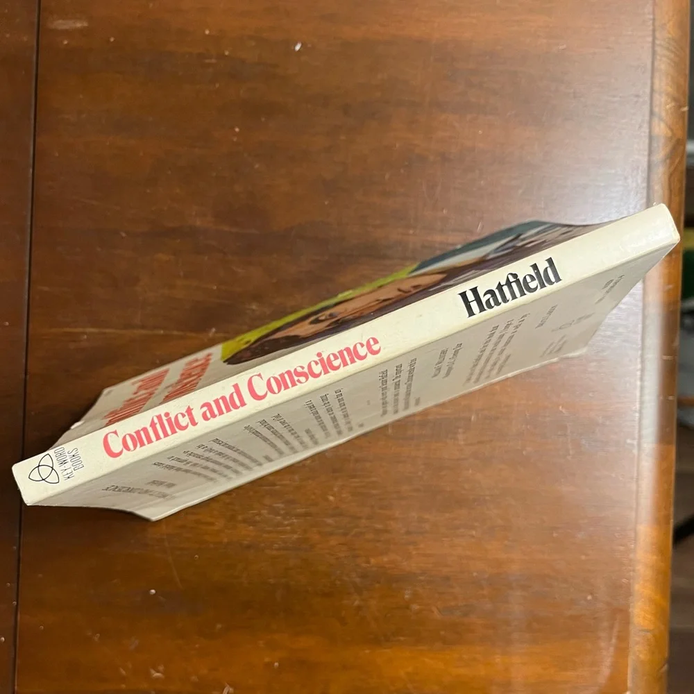 📕”Conflict and Conscience” (1971) by Mark O. Hatfield Vintage Paperback Book📕 - Picture 14 of 14